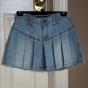 Mudd pleated denim skirt